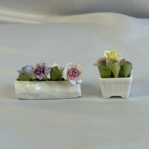 CoalPort Bone China of England Miniature Floral Boutique - set of 2 - Picture 4 of 15